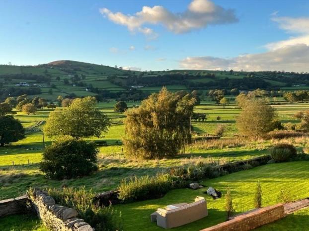 Hares Hideaway At Coed Moelfa Bed and Breakfast Corwen Eksteriør billede